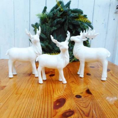 Elch Figurengruppe weiß 3er Set Stückpreis 12,95 Euro, Weihnachtsdeko