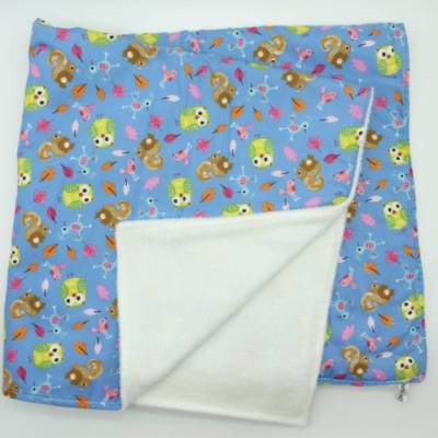 Babydecke 'Eichhörnchen & Friends', Geschenk zur Geburt, Unikat