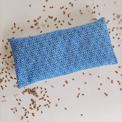 Augenkissen Yoga Relax Entspannung mit Leinsamen und Lavendel in Blau mit Blumen