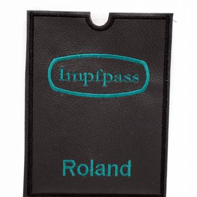 Impfpasshülle, Schutzhülle für den Impfpass bestickt schlicht Kunstleder personalisierbar Namen für Männer, Frauen, Erwa