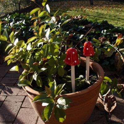 2 Fliegenpilze aus Keramik