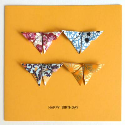 Glückwunschkarte mit Origami Schmetterlinge