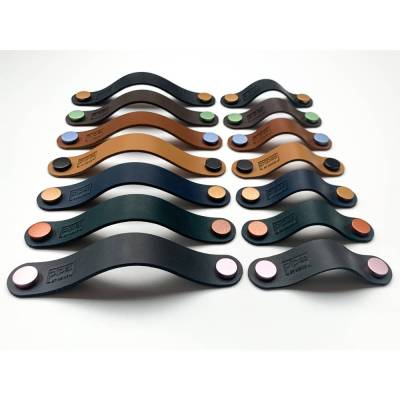 Moderne Ledergriffe nach Maß aus deutschem echtem Glattleder, Schublade zieht Griff für Kommode Schrank in vielen Vintag