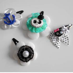 SET 4 Haarspangen mit Skull, Anker, Schleife & Perle – Handgemachte Hair Clips