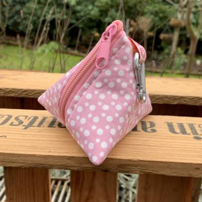 Kleines Kramtäschchen Schnullertasche Dreieckstäschchen