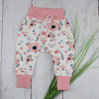 Gr. 68 Baby Kinder Kinderhose Babyhose Pumphose Hose Freizeithose Jersey Rotkehlchen handmade Mädchen ecru rosa