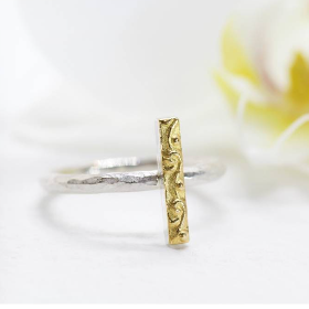 Silber und Gold Stapelring, Sammelring, Ring aus Silber 925, ziselierte Gold Auflage, geometrisch, gehämmert, Unikat aus