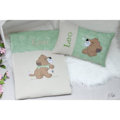 Babydecke und Kissen mit Name, Stickdatei Löwe, Geschenk Geburt, Namenskissen, Krabbeldecke, Kuscheldecke