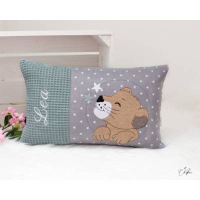 Namenskissen mit Stickdatei Löwe, personalisiertes Kissen mit Name, Geburtskissen Mint Grau, Kuschelkissen Löwin, Gesche