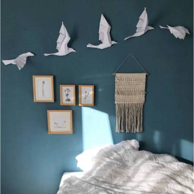 Paperwolf Vogelflug Bastelbogen. 5 Vögel Set, viele Farben zur Auswahl. Lebendige Wandskulptur Animation. Geometrisch modern kreativ