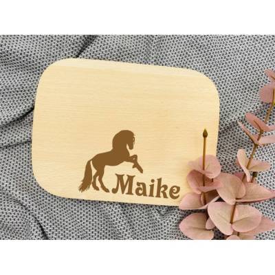 Brett personalisiert Frühstücksbrett Schneidebrett Küche Holz Geschenk Geburtstag Geburt  Taufe Weihnachten Pferd Name