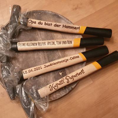 Personalisierter Hammer / individuelle Lasergravur / Geschenkidee für Vatertag, Geburtstag usw..
