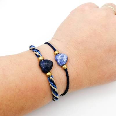 Makramee - Armband mit Sodaltih-Herzen