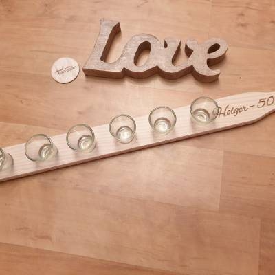 Schnapslatte, Schnapsbrett, ideales Geschenk, Schnapslatte aus Fichte mit Stamperl