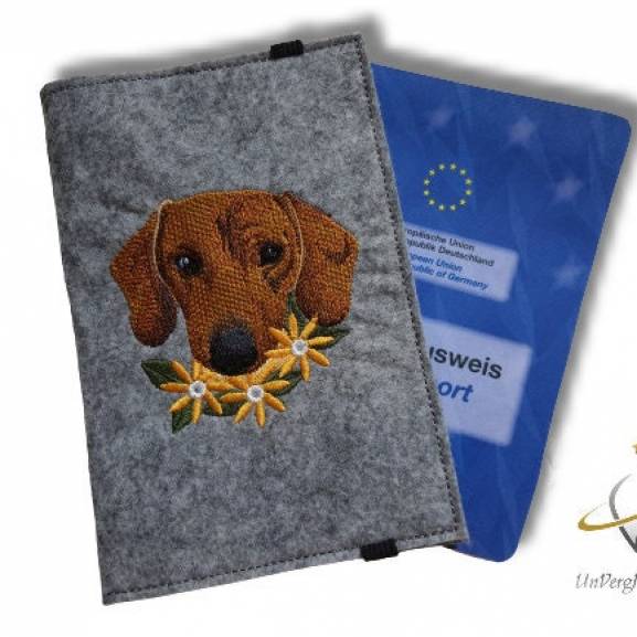 Filzhülle für den Impfpass / EU-Heimtierausweis Hund Dackel