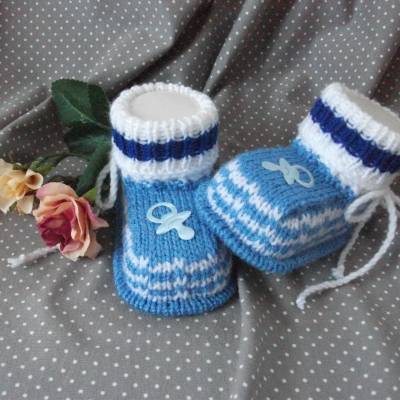 Handgestrickte Babyschuhe *Rocky*– Individuelle Babyschühchen & Babysocken