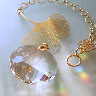 Ginkgo Biloba Sonnenfänger mit Regenbogen Kristall SF-G-3