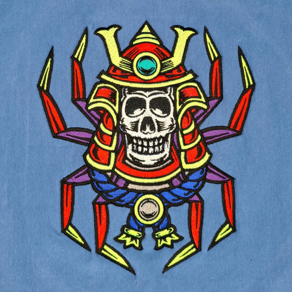 Stickdatei "Samurai skull" verschiedene Größen Bild 1