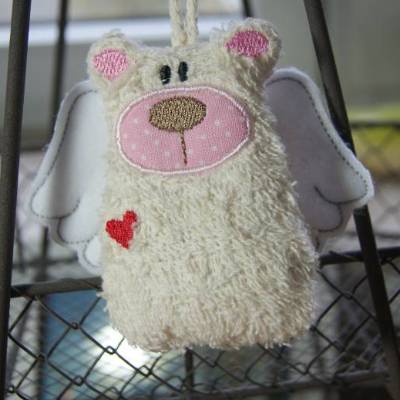 Kleines Schutzbärchen-Glücksbringer-Anhänger