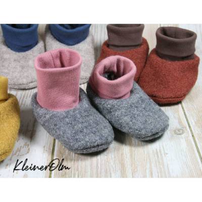 Wollwalkschuhe mit Bündchen nach Wunsch genäht - Babyschuhe