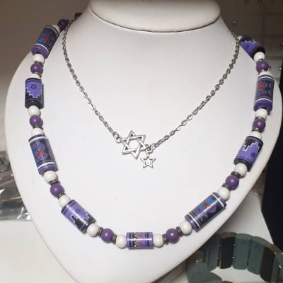 Halskette in Lila / Weiß * HANDMADE * UNIKAT