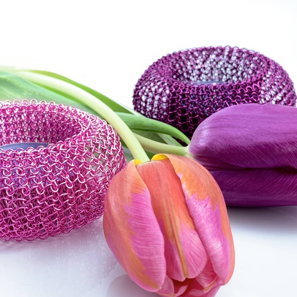 TEELICHTHALTER Donut - fingergestrickt aus pink- oder fuchsiafarbenem Kupferdraht Bild 5