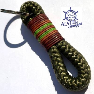 Schlüsselanhänger aus Tau, oliv mit Leder, 9 cm, von AlsterStruppi