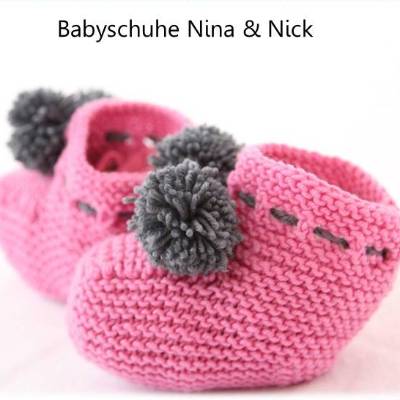 Strickanleitung für die Babyschuhe "Nick& Nina" mit Bommeln in 2 Größen (3-6 und 6-12 Monate)