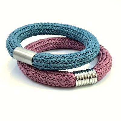 gestricktes Lederarmband in ALTROSA oder TÜRKIS metallic mit Edelstahl Magnetverschluss