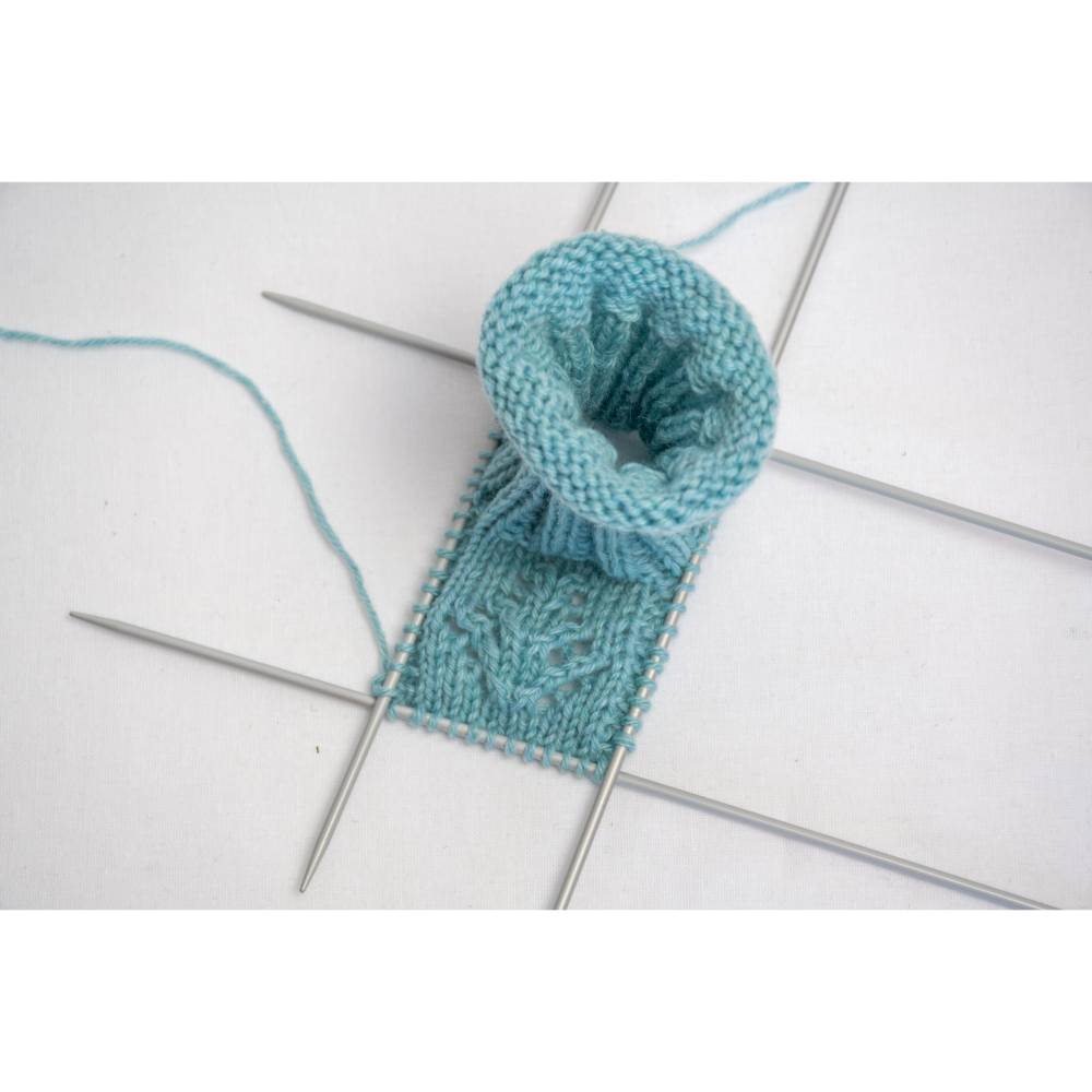 Strickanleitung für die Babyschuhe "Bieni" für 2 Größen (0-3 und 3-9 Monate) Bild 3