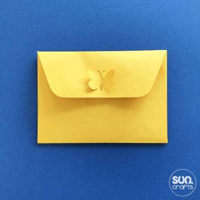Briefumschlag Schmetterling zum ausdrucken und selber basteln für Geburtstag, Ostern, Muttertag