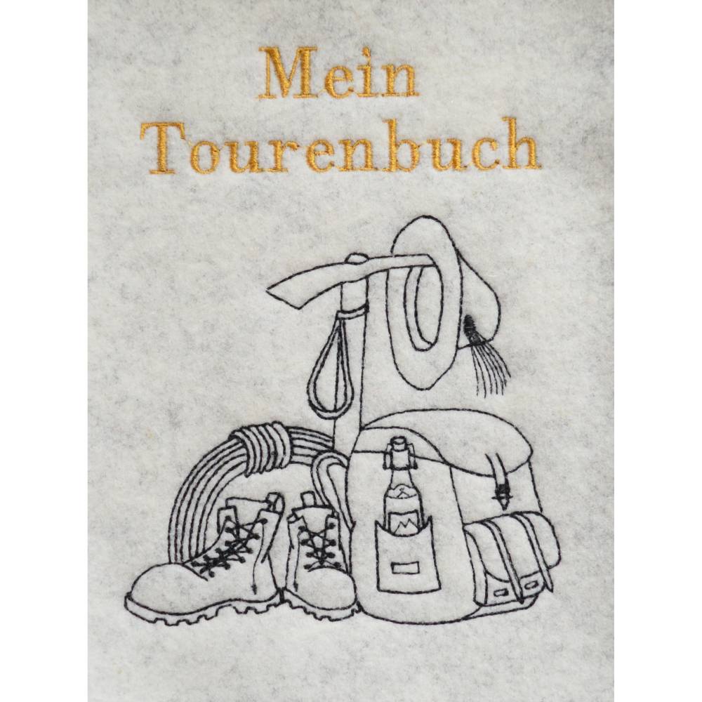 Stickdatei Rucksack Bergschuh Berge Wandern Bild 9