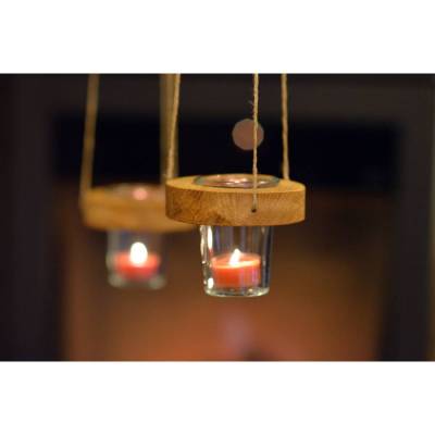 Kleine Windlichter aus Eiche mit Glas
