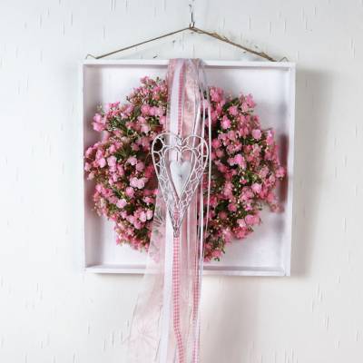 Wanddeko weiß rosa Schleierkrautkranz