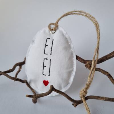 Deko-Osterei aus Vintage-Baumwollstoff "EI EI" - von he-ART by helen hesse
