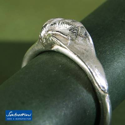 Fingerring "Calla“, der Staude nachmodelliert in 935 Silber