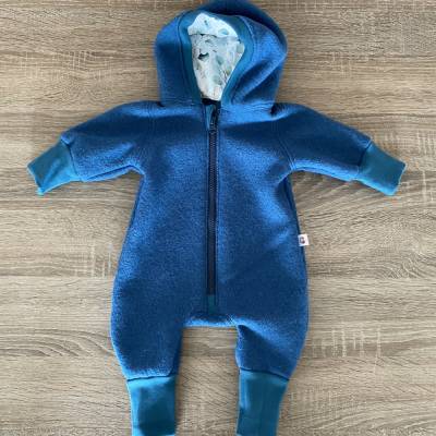 Wollwalk Anzug/Overall mit Mütze und Schuhen Größe 56/62