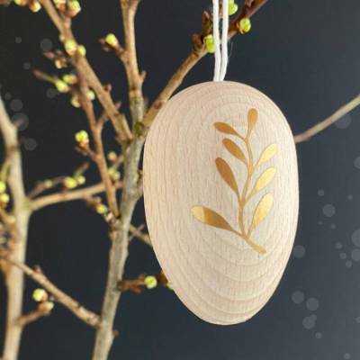Osterei aus Holz | Dekor "Leaves" schwarz/gold