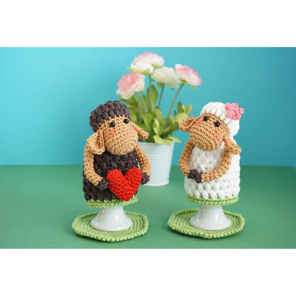 Häkelanleitung Eierwärmer Schafe mit Herz - PDF Datei Bild 1