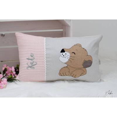 Namenskissen Löwe personalisiert – Kissen mit Name & Geburtsdaten, Geschenk zur Geburt oder Taufe