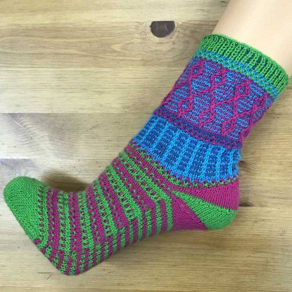 Mappe *MixUp* - Musterbausteine für 1000 und 1 bunte Socke oder Armstulpe mit 4 (+1) konkreten Anleitungen Bild 2