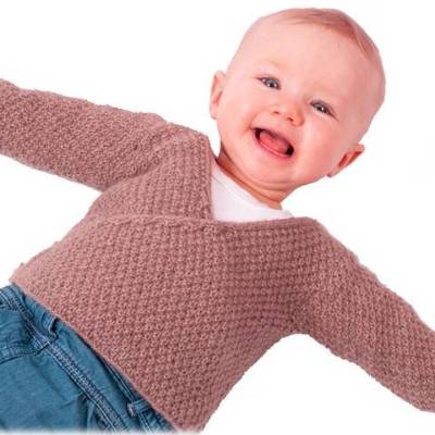 Strickanleitung für die Wickeljacke Sterntaler für Babys von 0 bis 6 Monate