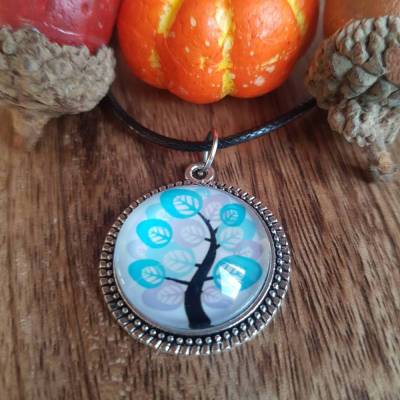 Anhänger Cabochon 20mm blauer Lebensbaum mit schwarzer Kette