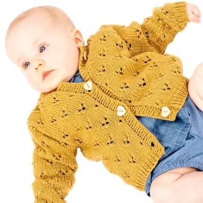 Strickanleitung für die Lochmusterjacke Merle in 3 Größen von 62 bis 92
