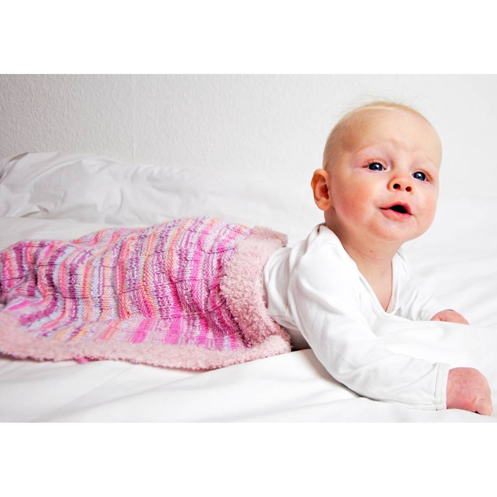 Strickanleitung für die kuschelige Babydecke Arktis in der Größe 60x80 cm Bild 2