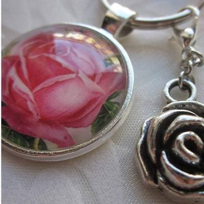 Schlüsselanhänger Anhänger Rose Blume Rosa Grün mit Charm "Rose"