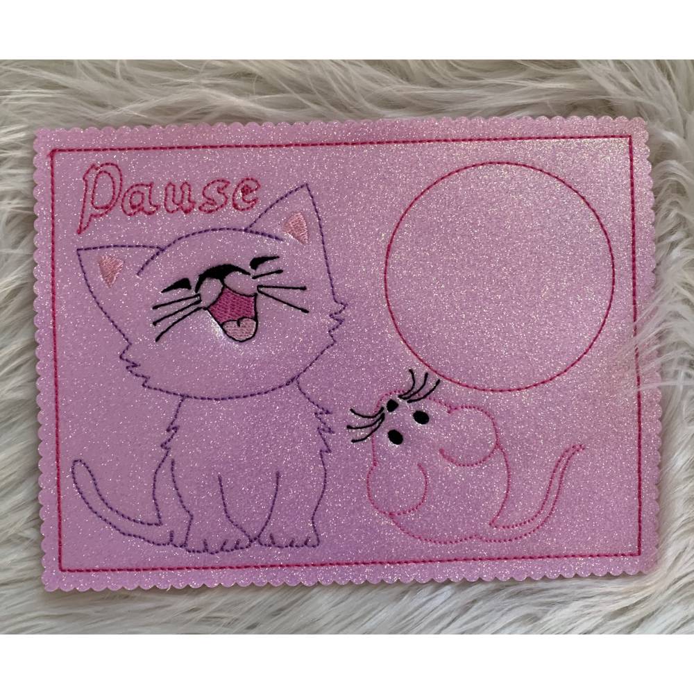 Stickdatei 711 Mug Rug Mauspad mit Katze und MAus Maschinenstickerei Bild 3