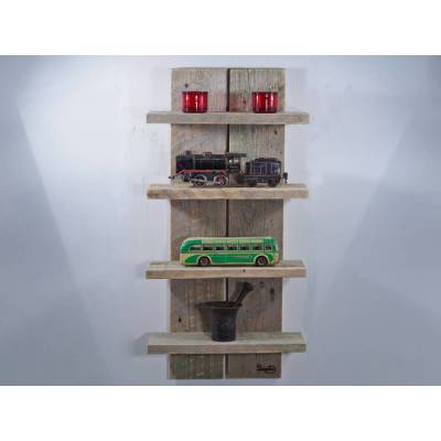 Regal aus Altholz, schlichtes Regal massives Bohlen, puristisches Design, Wandschmuck, Wohndeko, Möbel, nachhaltig, Wand