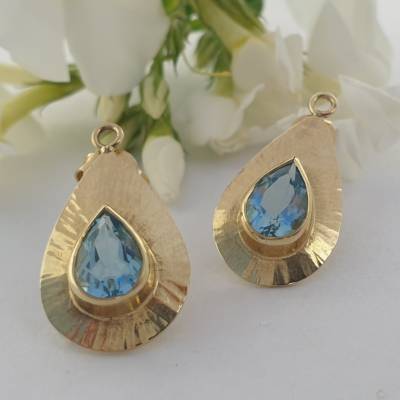 Elegante 585er Goldohrstecker mit facettierten Aquamarin-Tropfen – Aquamarin-Ohrstecker in 14 k Gold