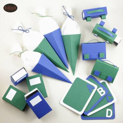 Gastgeschenke Tischdeko zur Einschulung 16 Teile Set Schulanfang Mini-Tafel Mini-Ranzen Buch Heft Mini-Schultüte